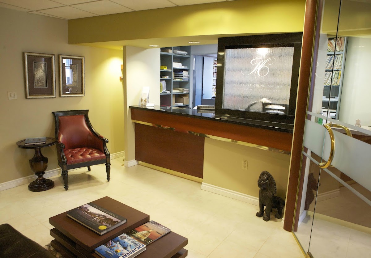 Seattle Implant & Prosthetic Dentistry photo 1