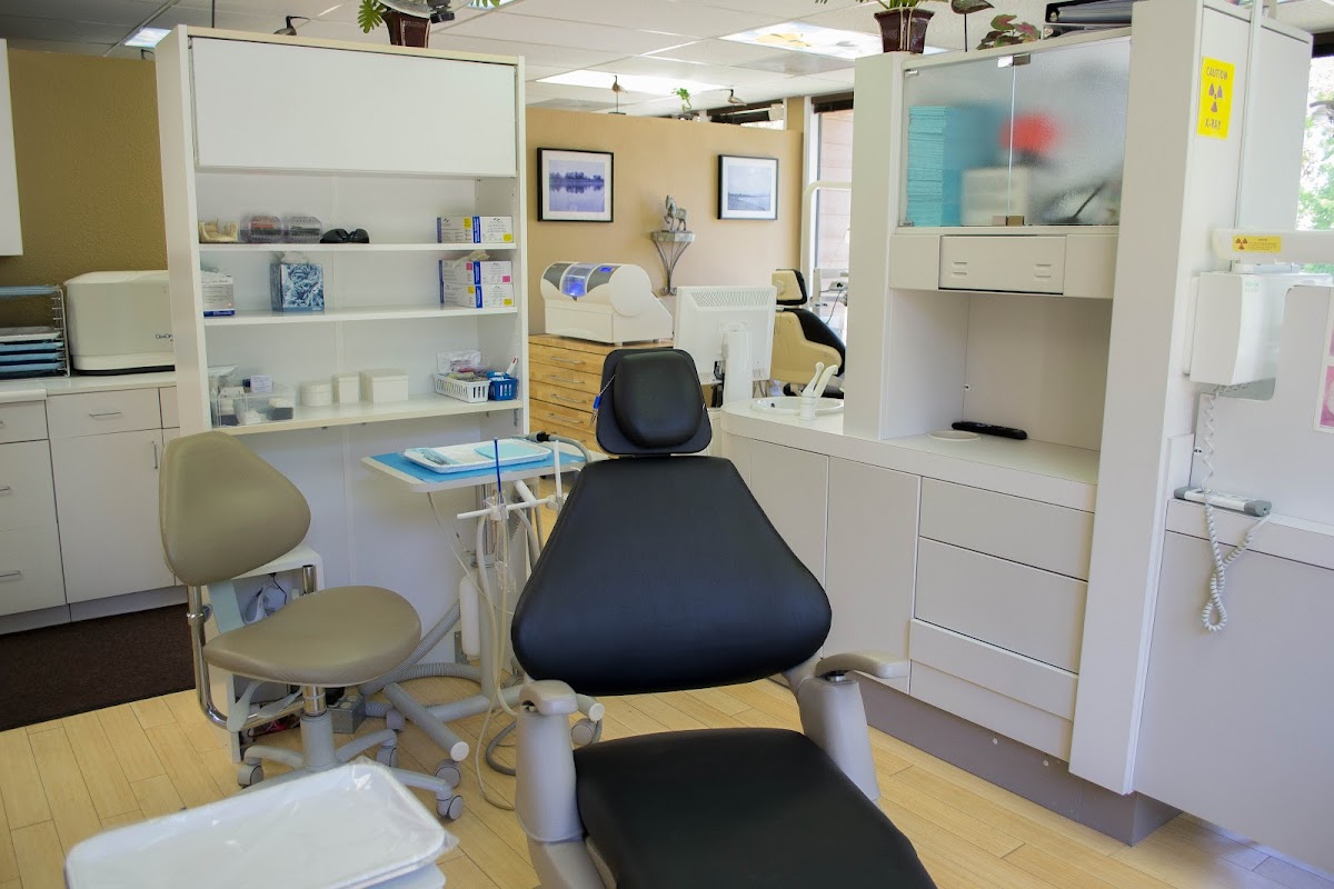 Bonita Del Rey Dental Care photo 3