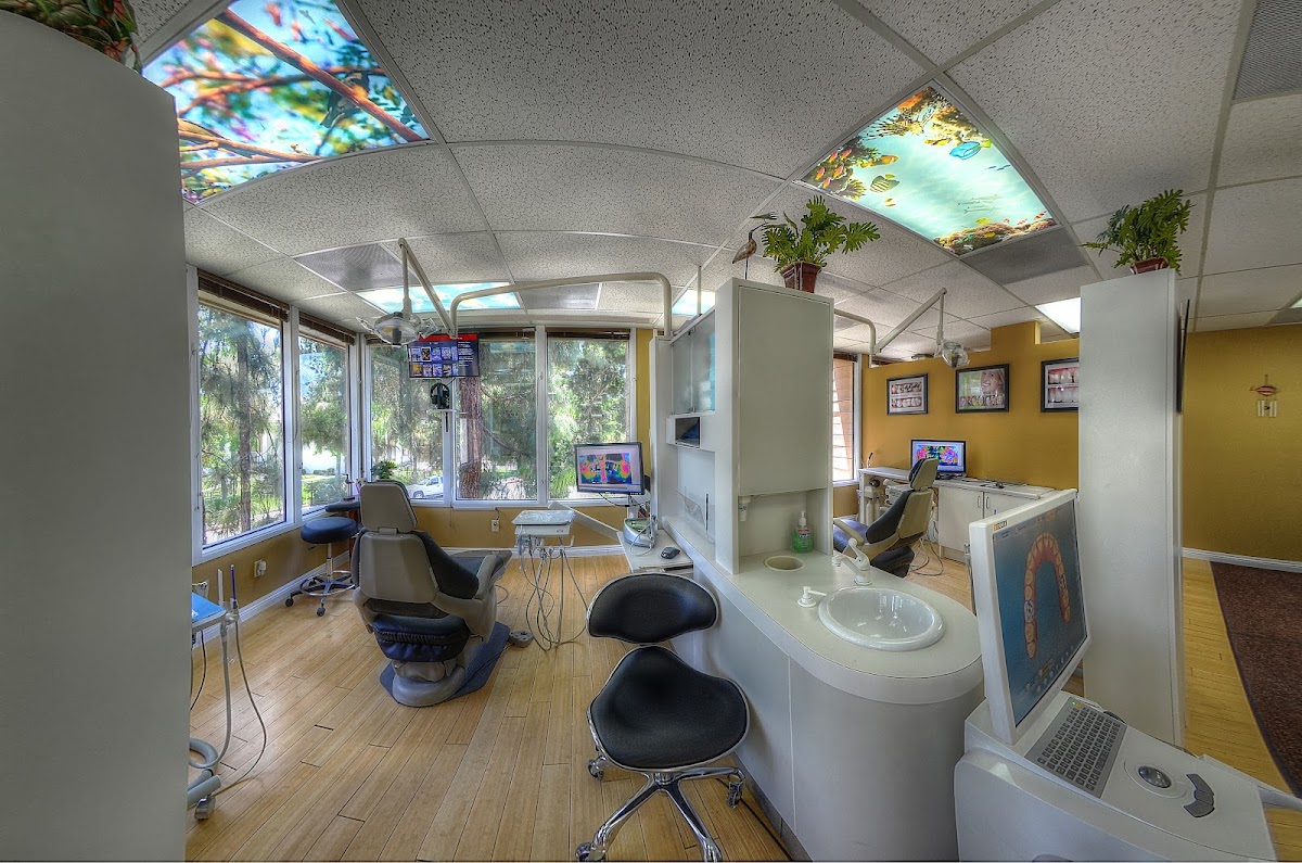 Bonita Del Rey Dental Care photo 4