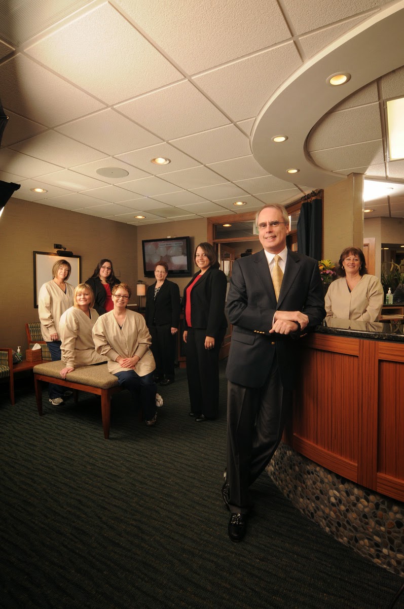 Wohl and Trail Periodontics and Dental Implants photo 3