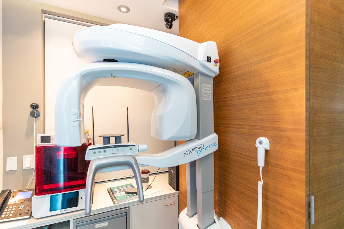 Implant Dental Works photo 2