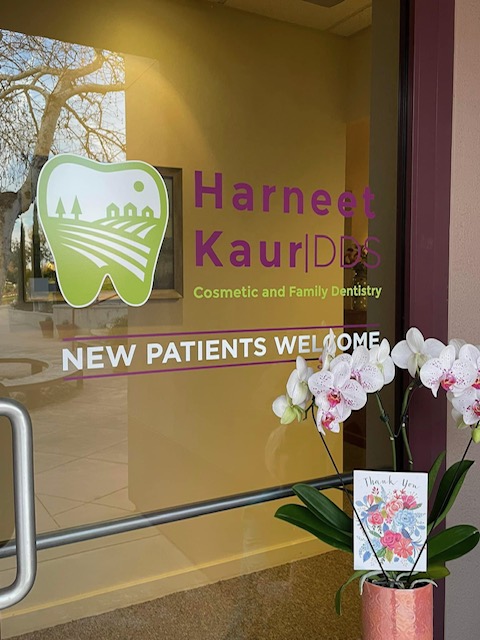 Dr. Harneet Kaur DDS photo 3