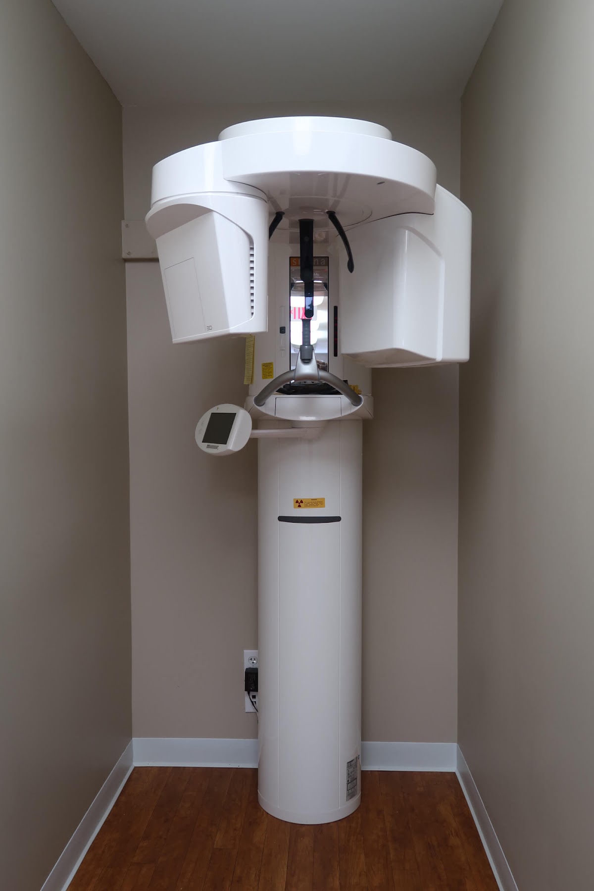 Hurley Ave Dental Affiliated With the Smilist Dental photo 4