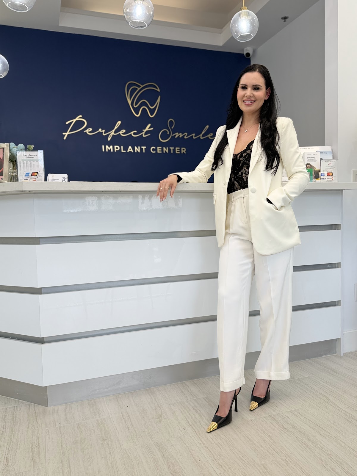 Perfect Smile and Implant Center photo 1
