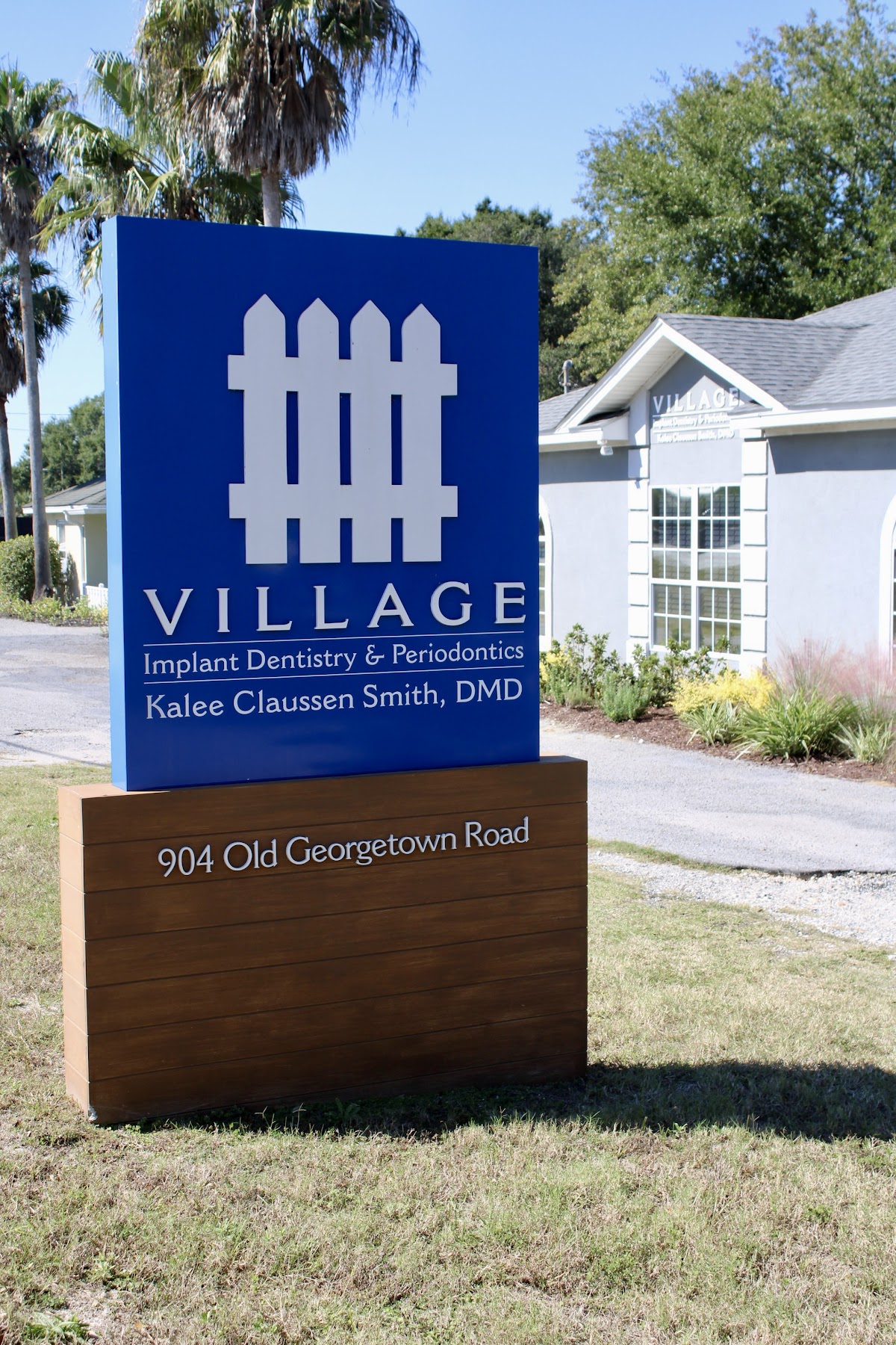 Village Implant Dentistry & Periodontics photo 4