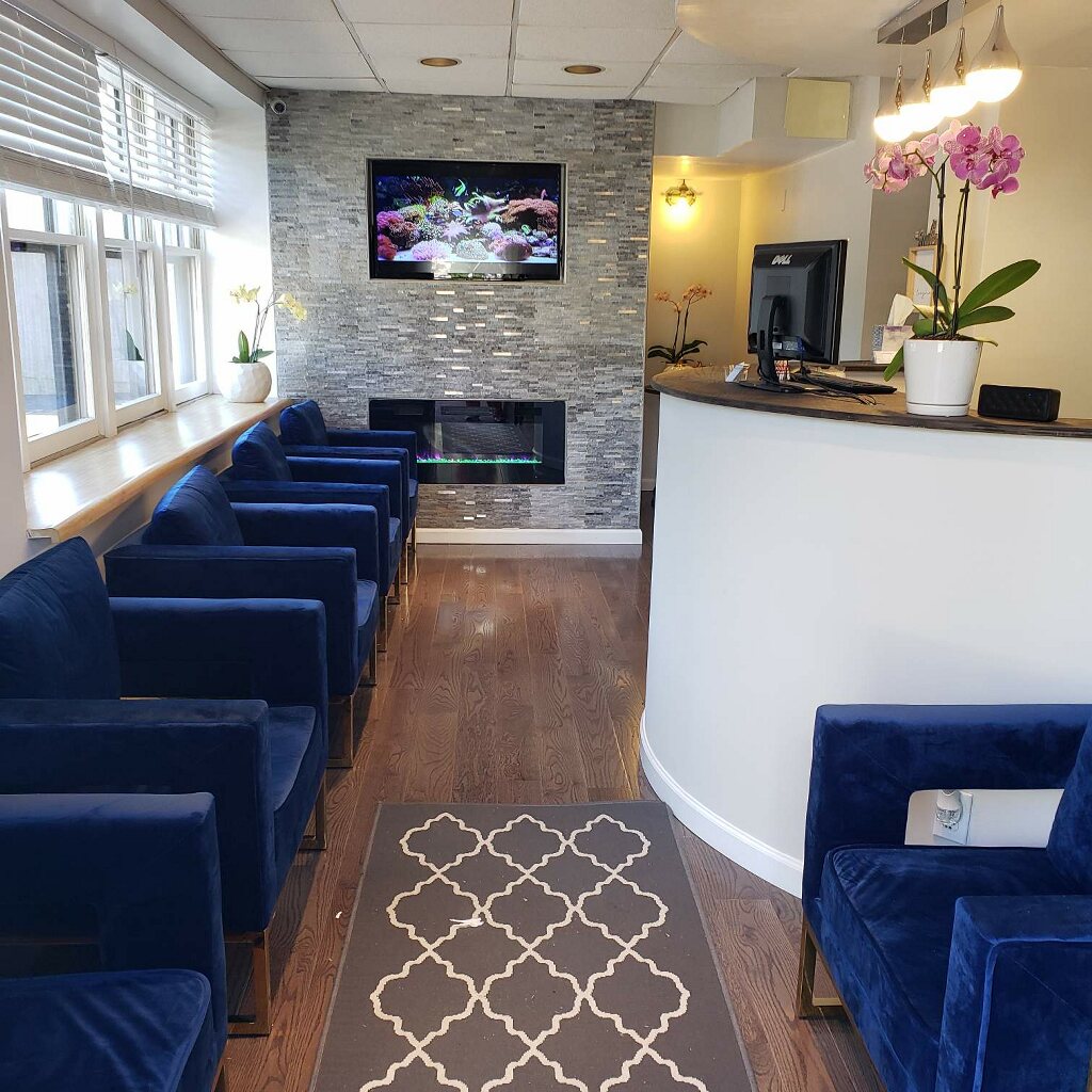 Harrison Implant and Oral Surgery Center photo 1