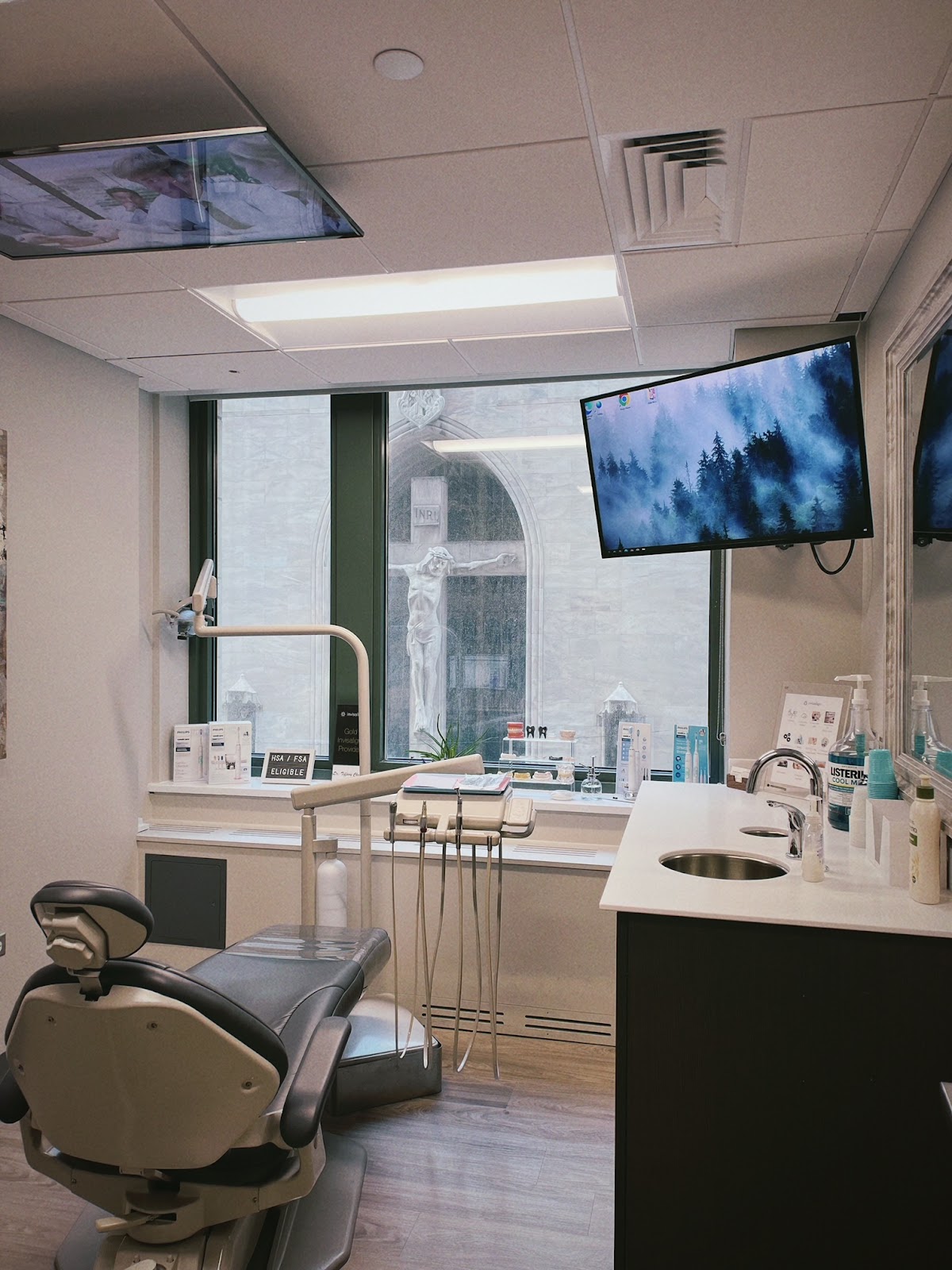 Grand Dentistry Loop photo 4