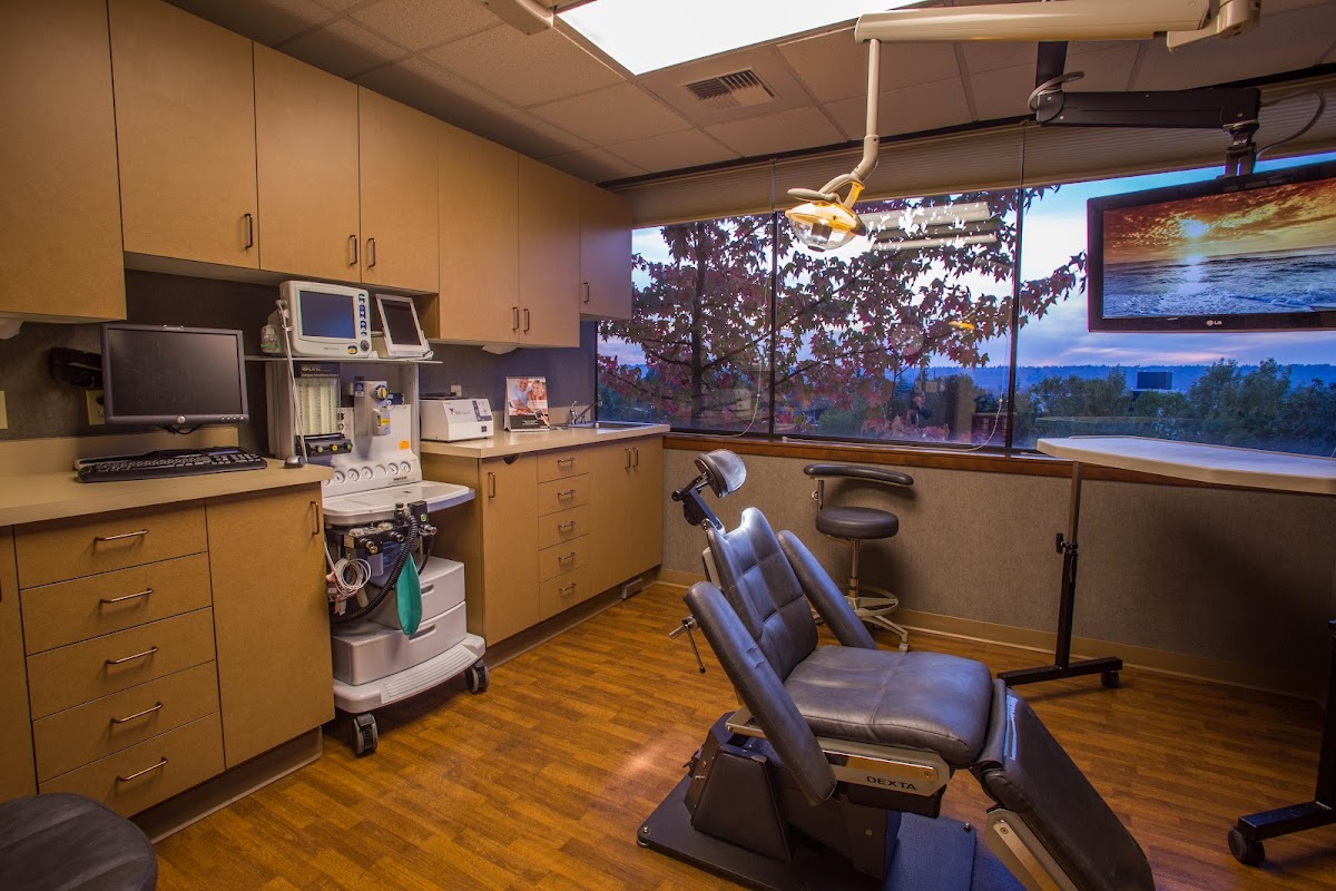 Pacific Northwest Oral & Maxillofacial Surgeons photo 2