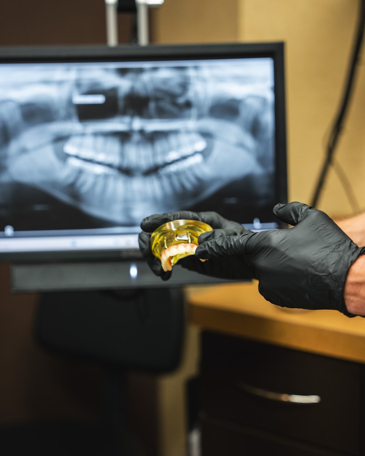 Advanced Oral & Maxillofacial Surgery photo 4