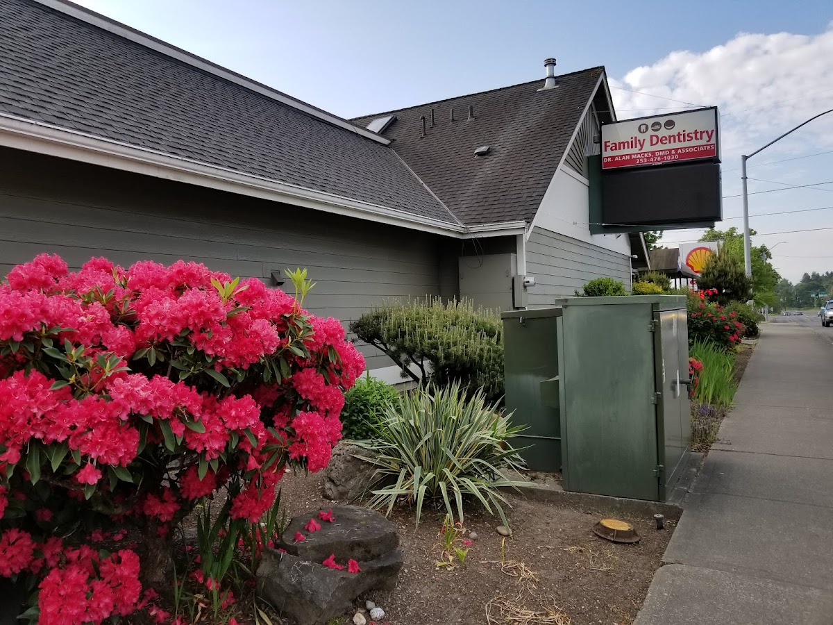 One Dental Tacoma: Holistic Dentistry, Dental Implants & Sedation photo 4