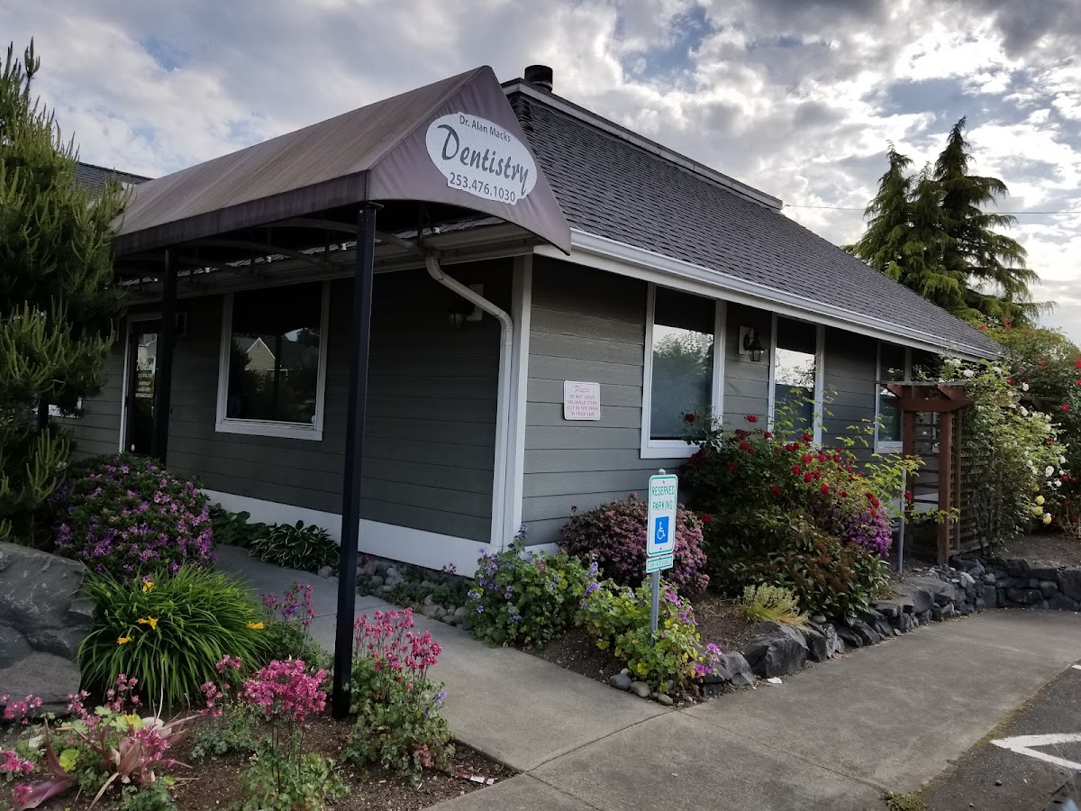 One Dental Tacoma: Holistic Dentistry, Dental Implants & Sedation photo 5
