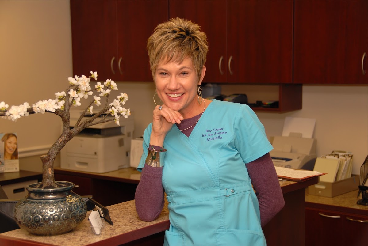 Bay Center for Oral and Implant Surgery photo 3