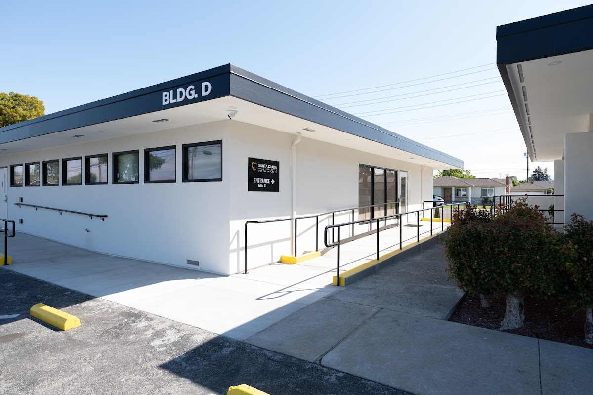 Santa Clara Oral Surgery & Dental Implants photo 3