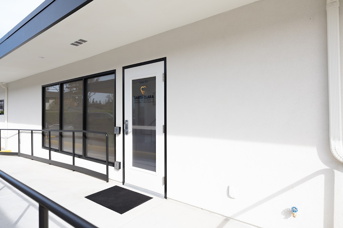 Santa Clara Oral Surgery & Dental Implants photo 6