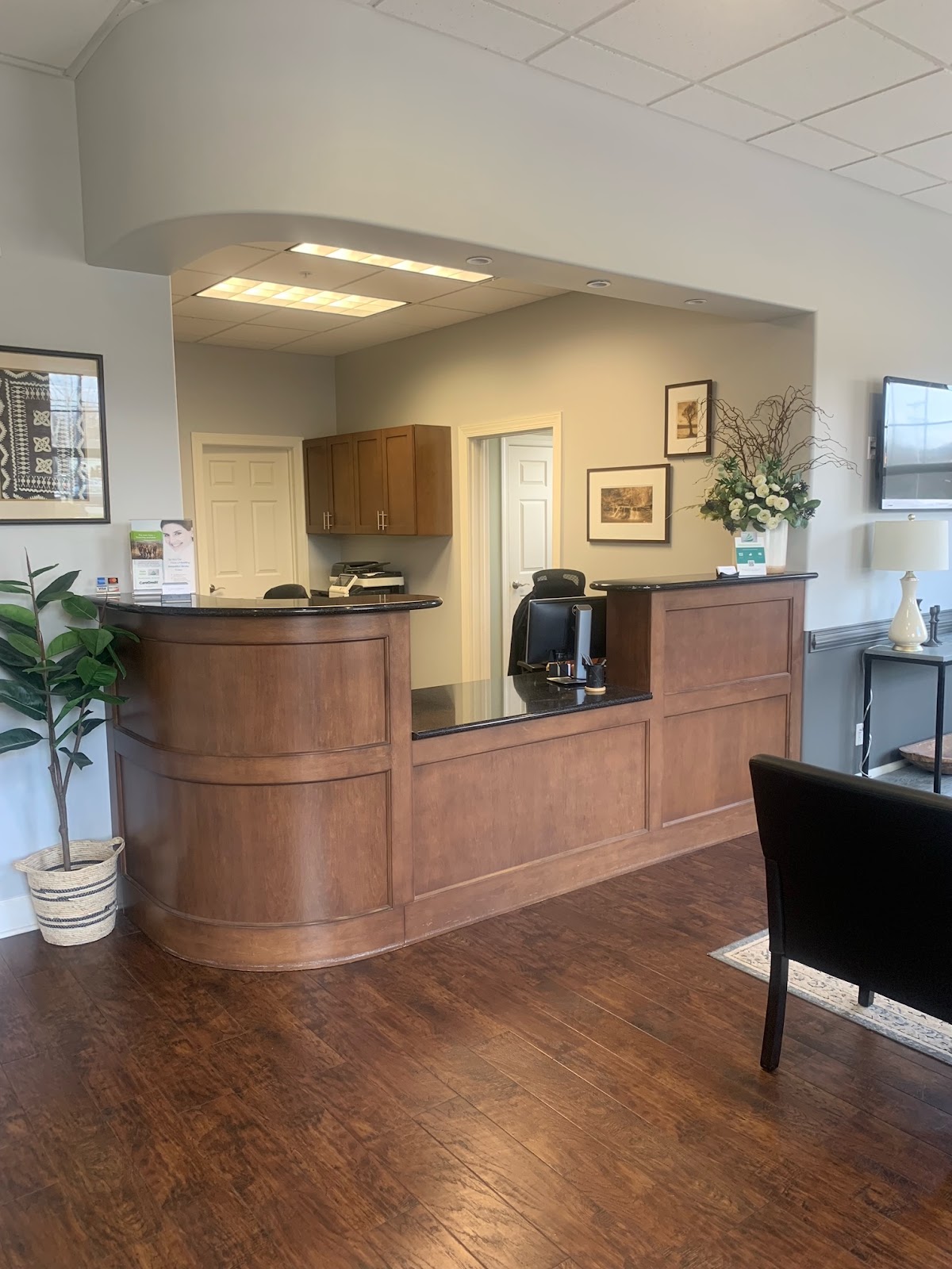 Victor Oral Surgery & Dental Implants photo 6