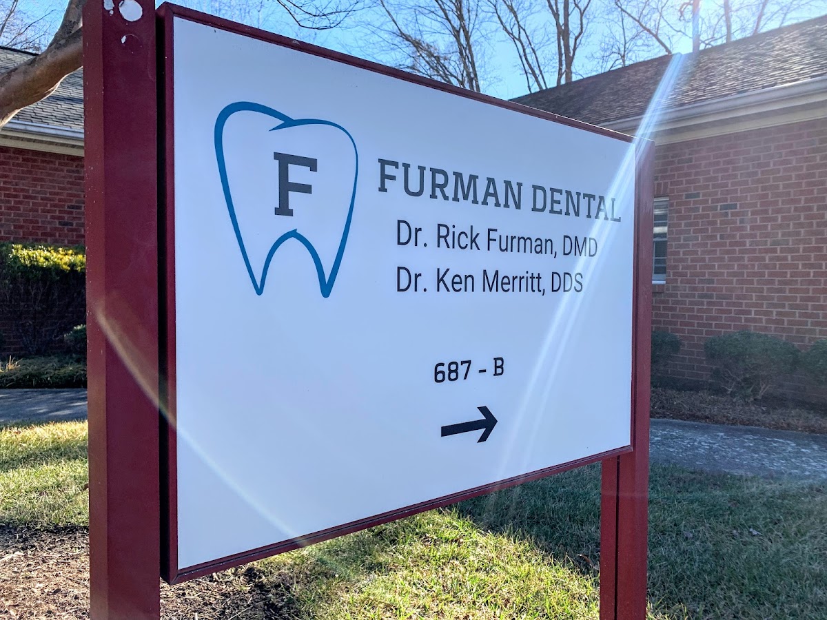 Furman Dental photo 1