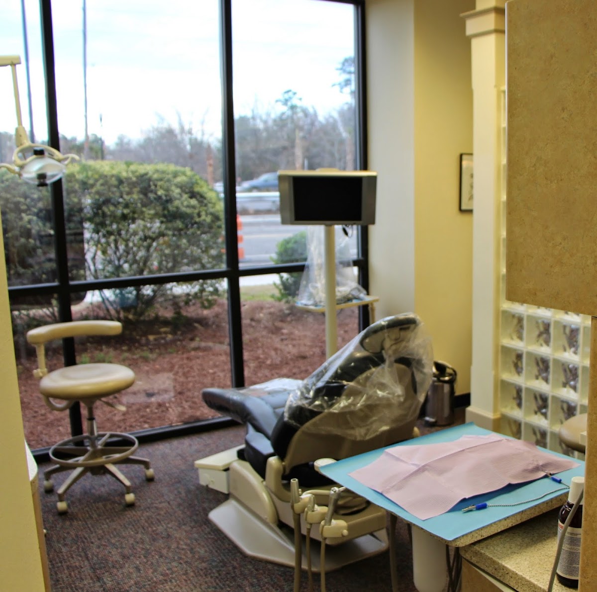 Beachy Dental at Mount Pleasant photo 3