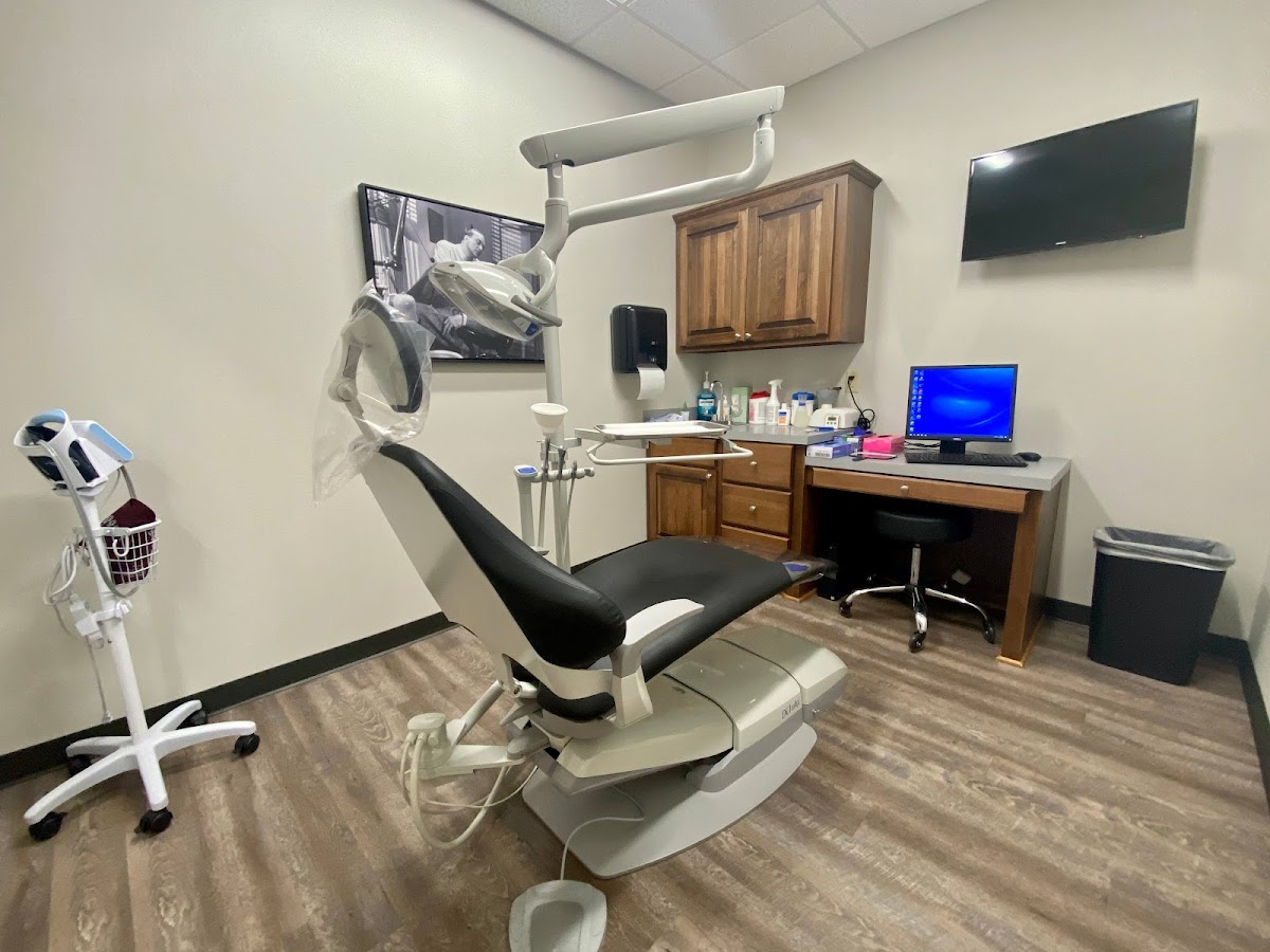 The Denture Center: Dr. Jeetendra Patel, DDS photo 2