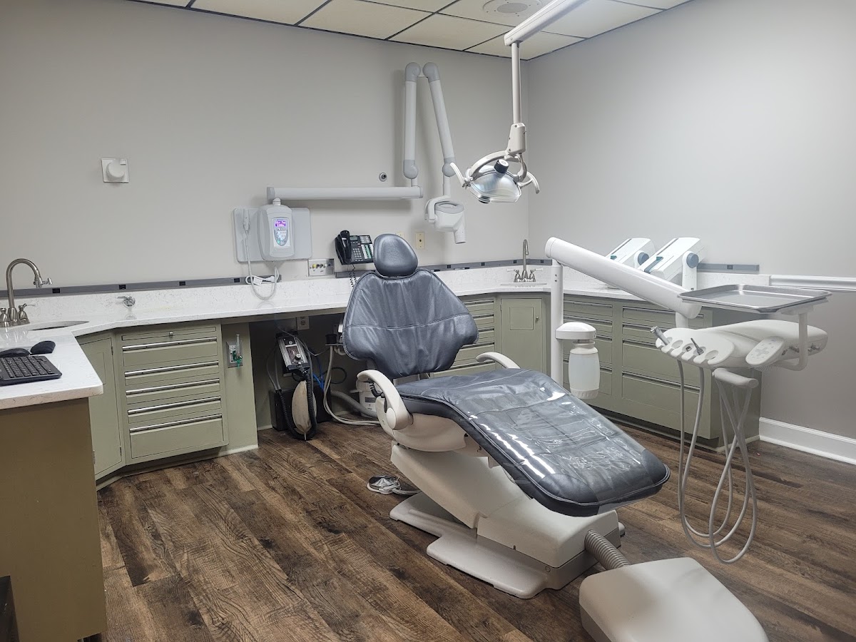 Nashville Cosmetic and Implant Dentistry photo 2