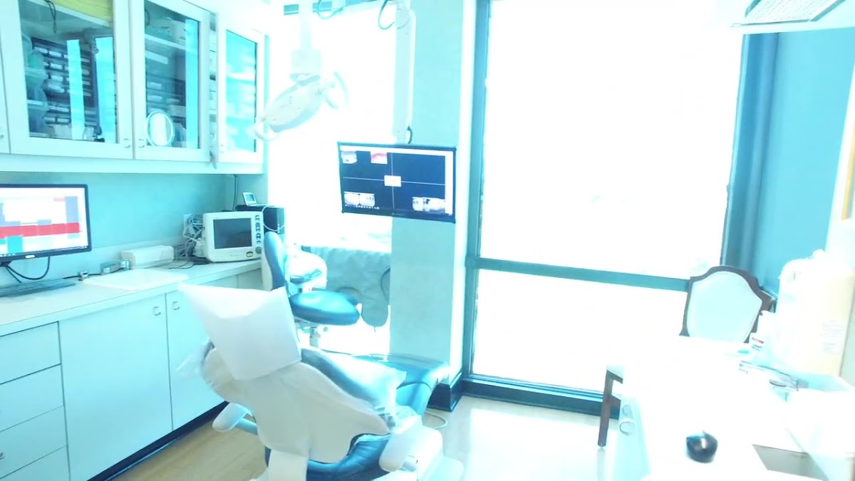 Mccawley Center for Laser Periodontics & Implants photo 2