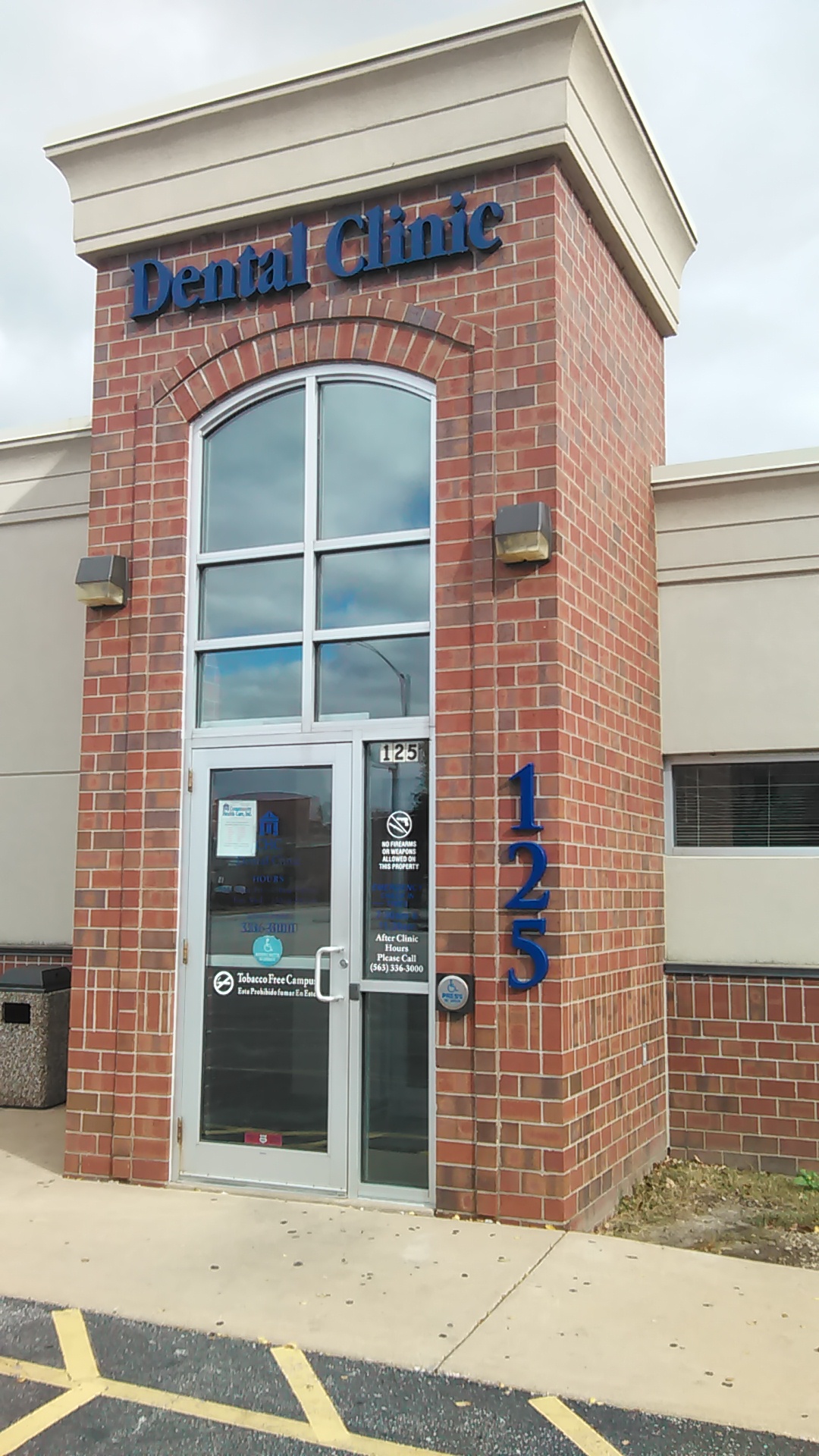 Community Health Care, Davenport Dental Clinic photo 2