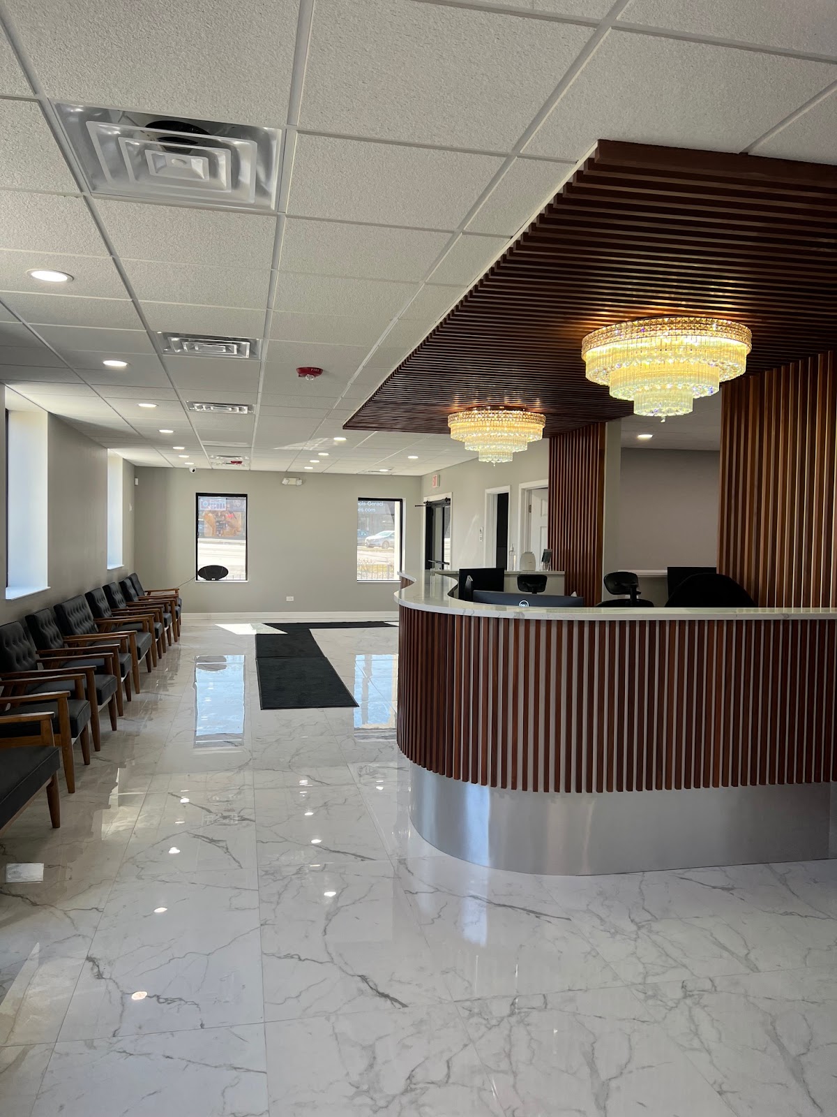 Rockford Dental Lounge photo 2