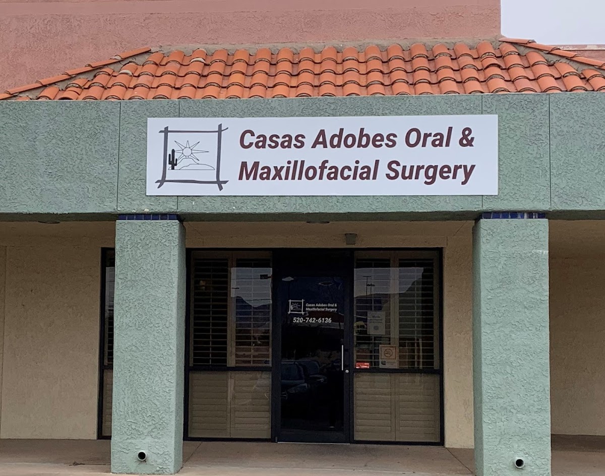 Casas Adobes Oral and Maxillofacial Surgery photo 1