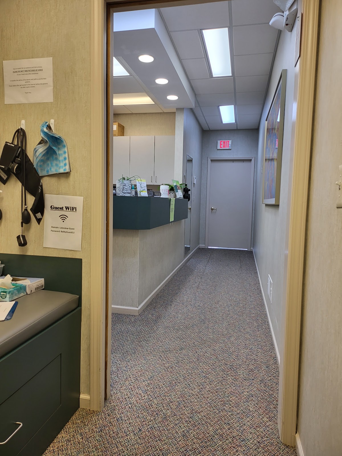 Lakeview Oral Surgery & Dental Implant Centers photo 1