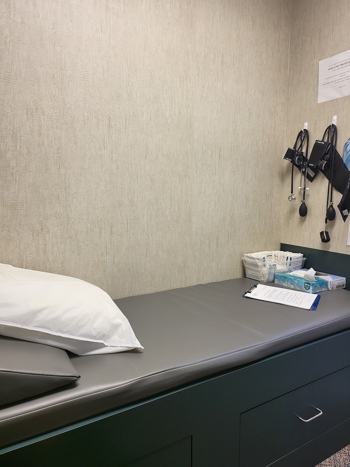 Lakeview Oral Surgery & Dental Implant Centers photo 3