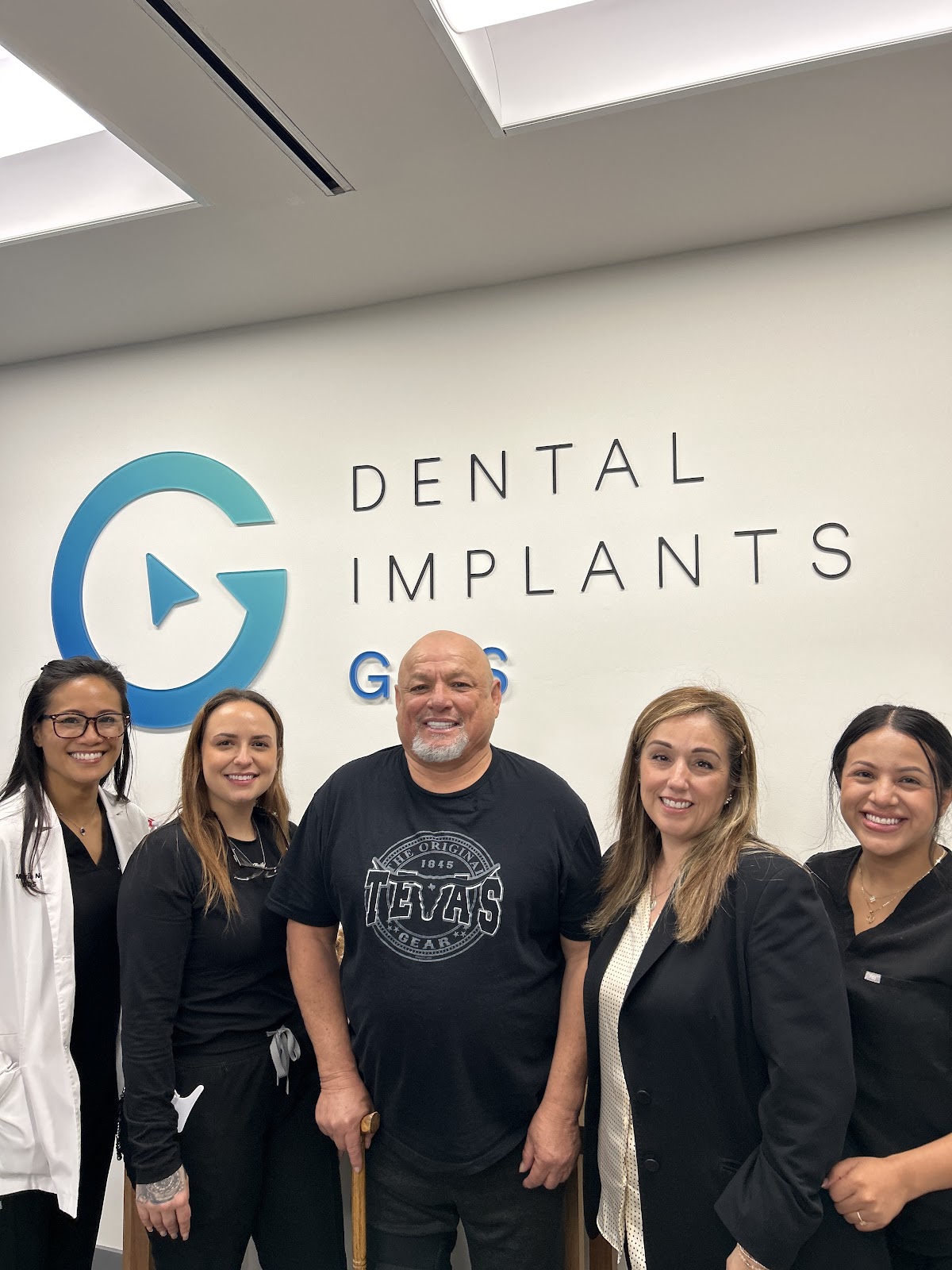 Dental Implants Gps Reseda photo 2