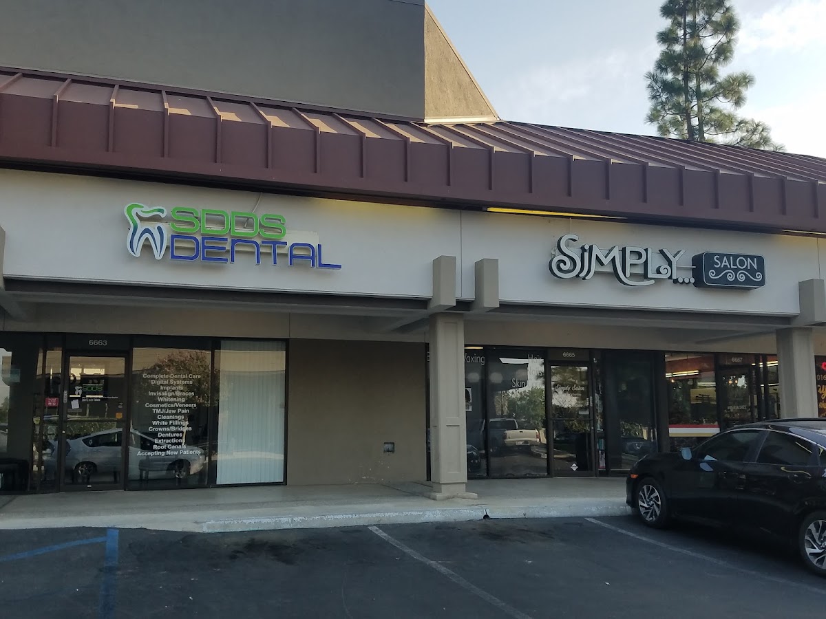Sdds Dental - Implant, Cosmetic, and General Dentist photo 6