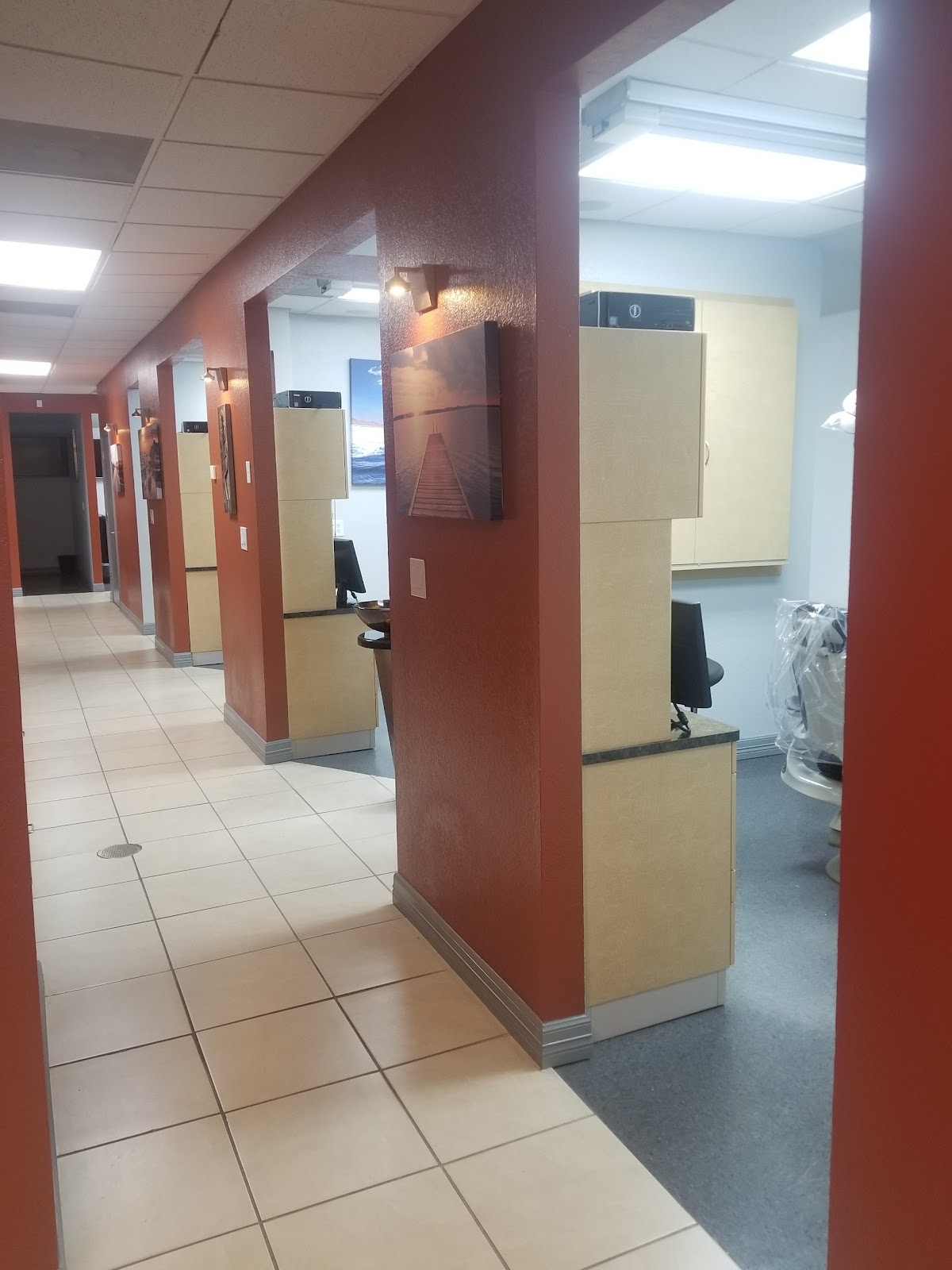 Bonham Sunshine Dental And Implant Center photo 4