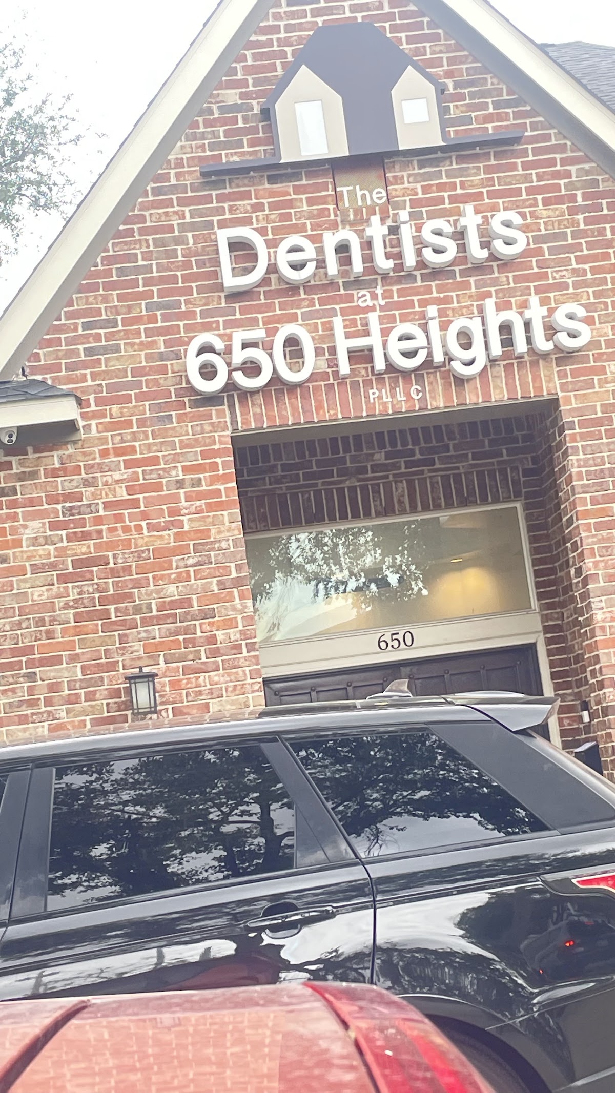 The Dentists at 650 Heights photo 2