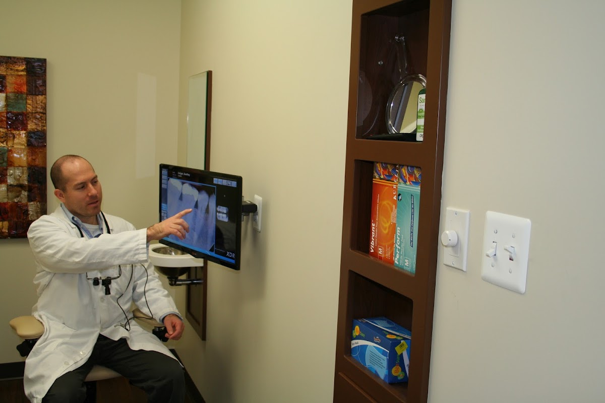 Braddock Dental - Geoffrey Caligan DMD photo 5