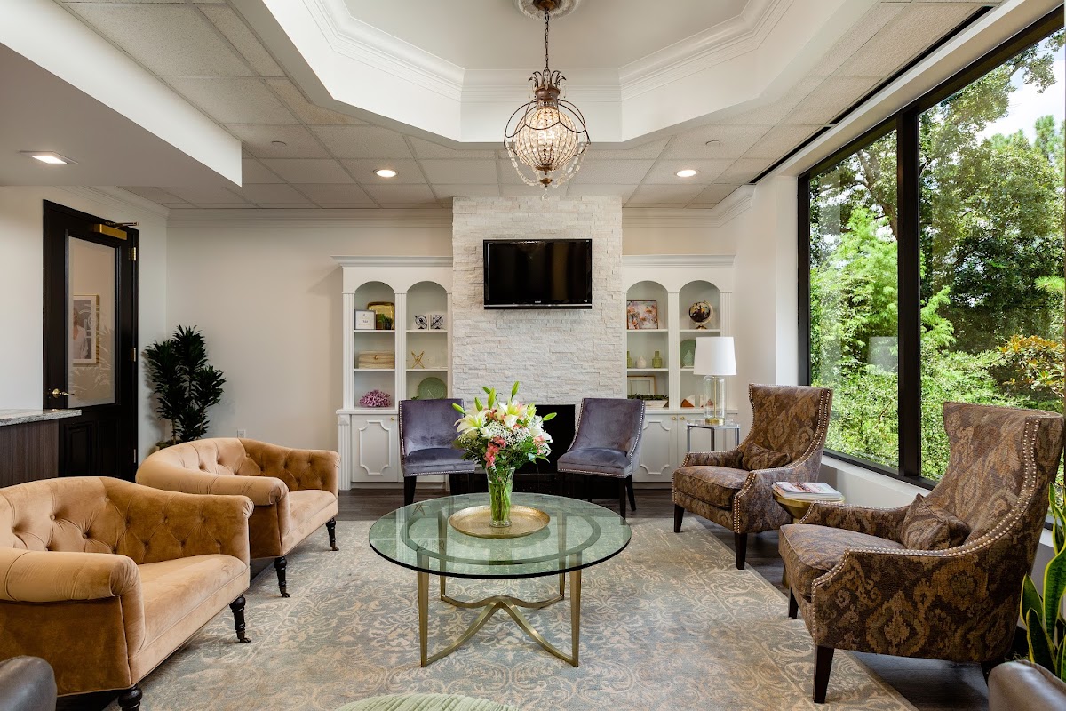 Texas Center For Cosmetic Dentistry, Dr. Guy Lewis And Dr. Teddy photo 3