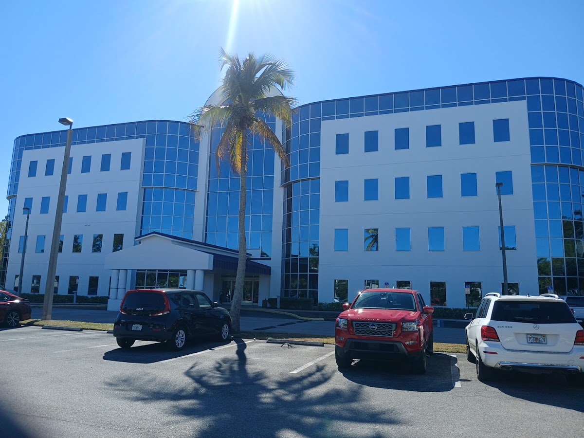 Nuvia Dental Implant Center - Fort Myers photo 4