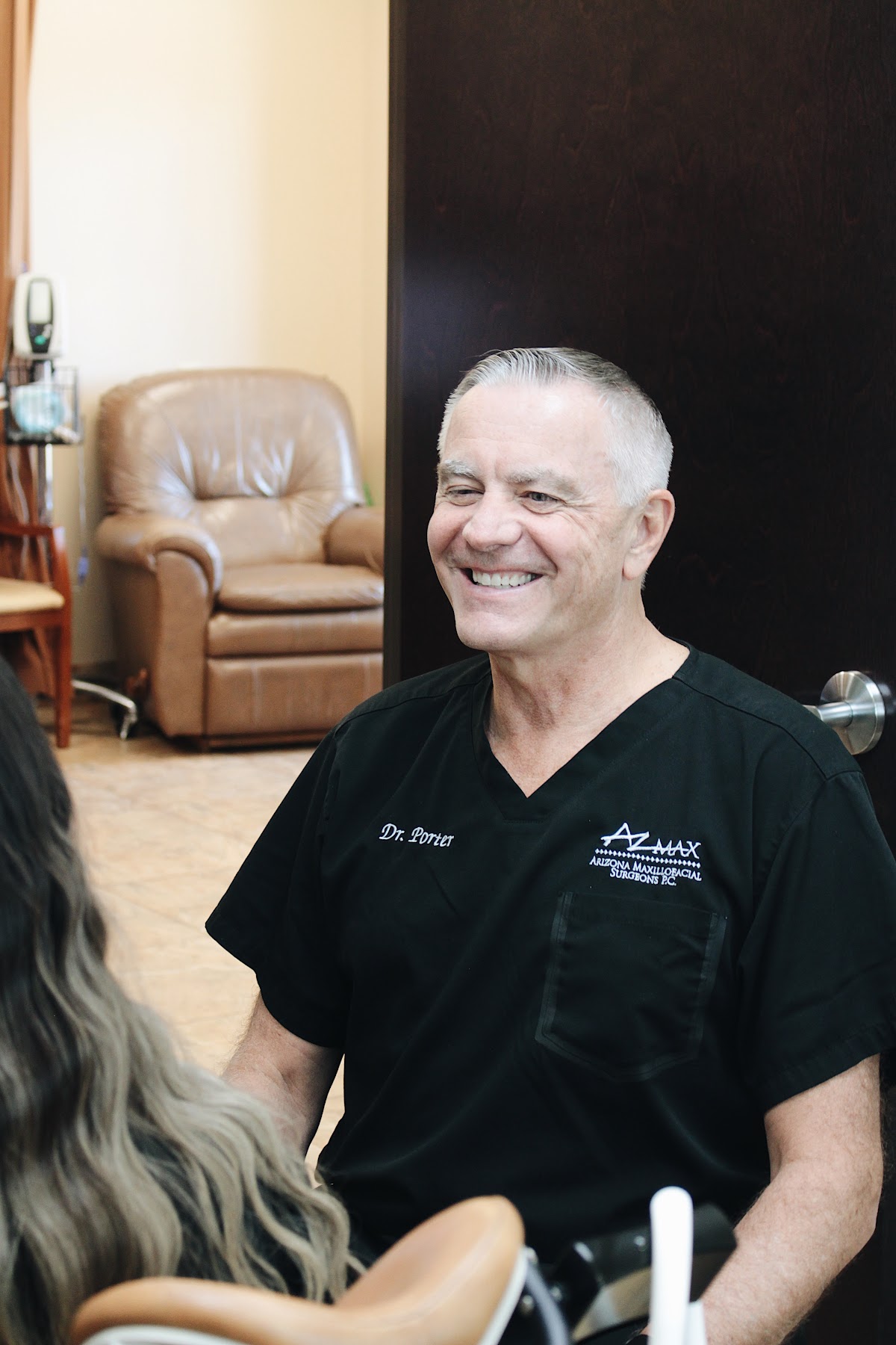 Az Max Surgeons Oral & Maxillofacial Surgeons, Dental Implants & Wisdom Teeth photo 5