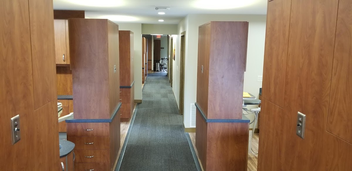 Regis Court Dental Associates photo 4