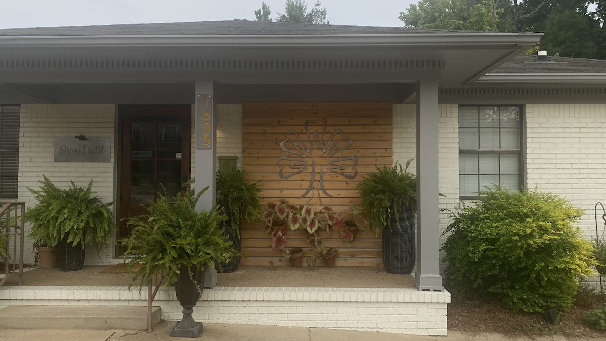 Grove Dental photo 1