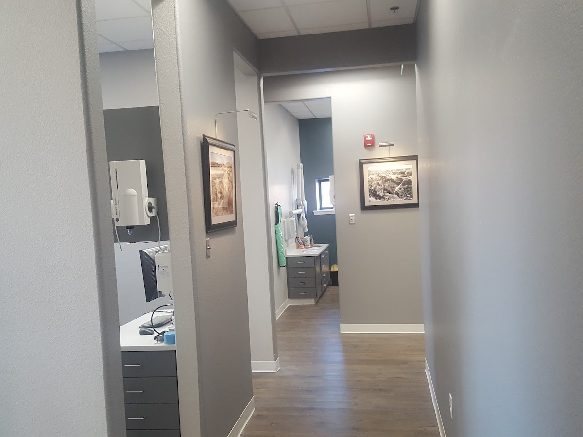 Dental Care Associates: Nathan Deeter DDS photo 5