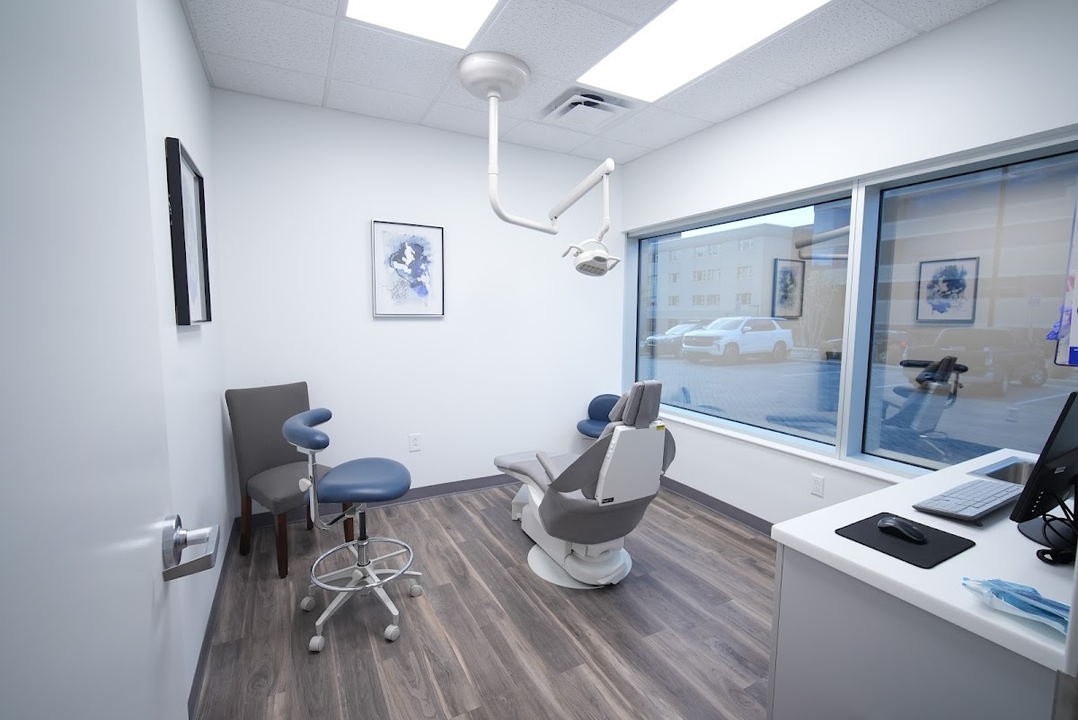 Nuvia Dental Implant Center - Nashville photo 2