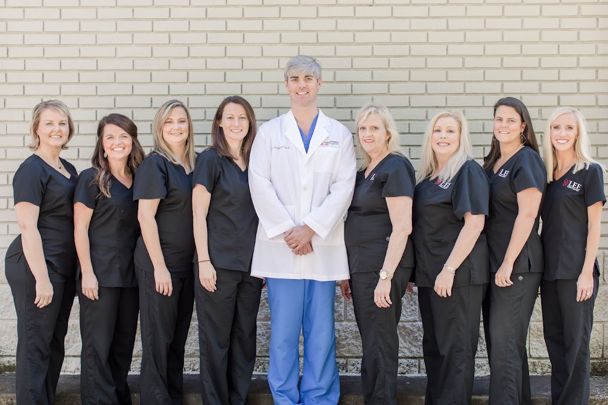Lee Family and Cosmetic Dentistry photo 6