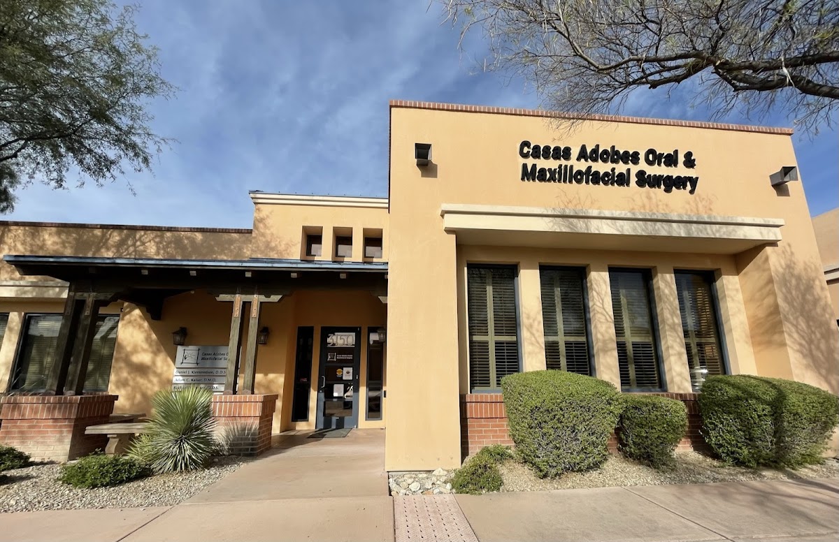 Casas Adobes Oral and Maxillofacial Surgery photo 1