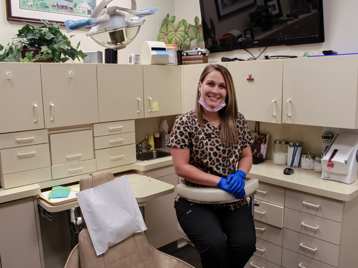 Robert B. Guttry, Dds photo 3