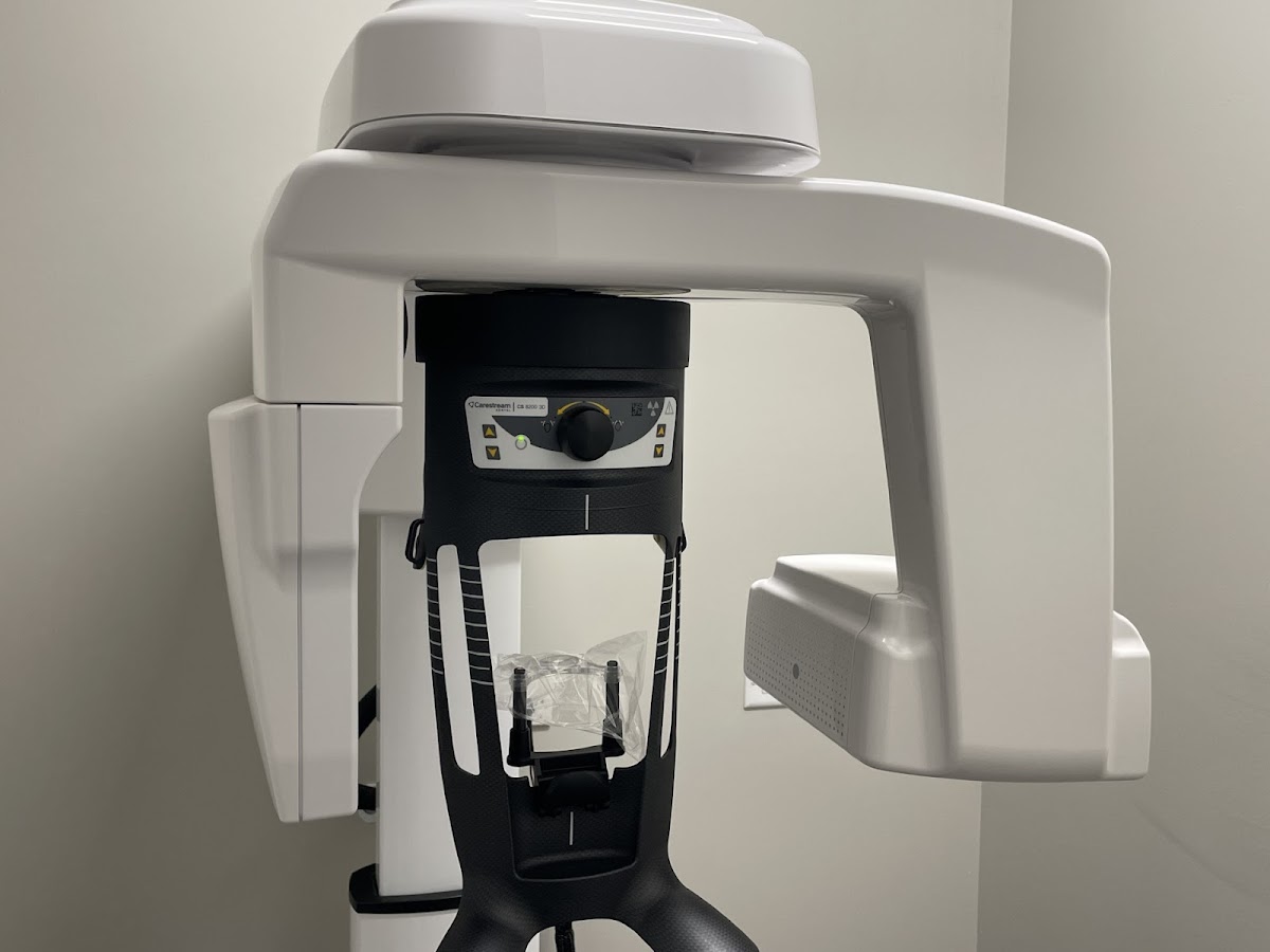 Chicago Dental Implants & Oral Surgery photo 5