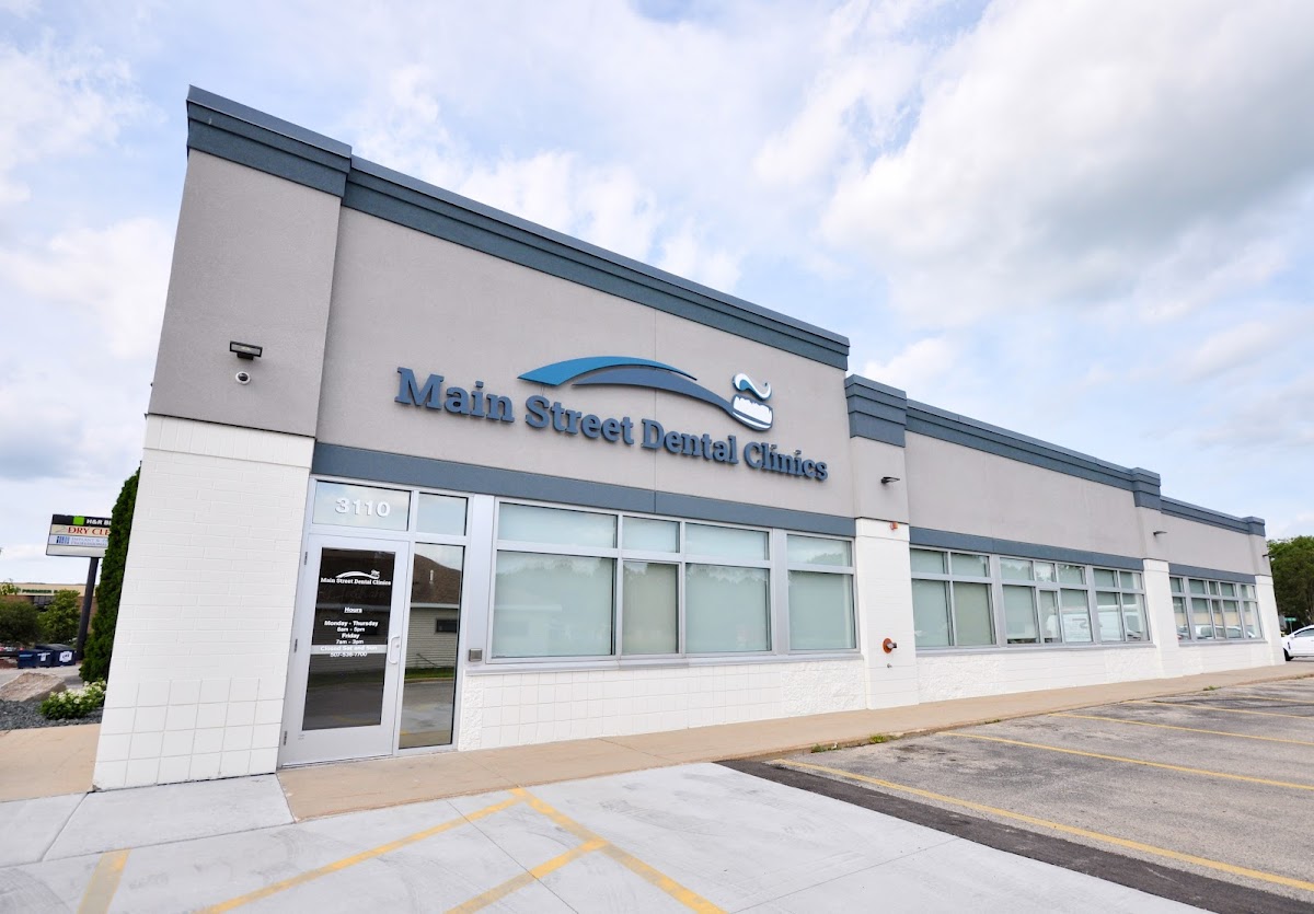 Main Street Dental Clinics of Rochester photo 2