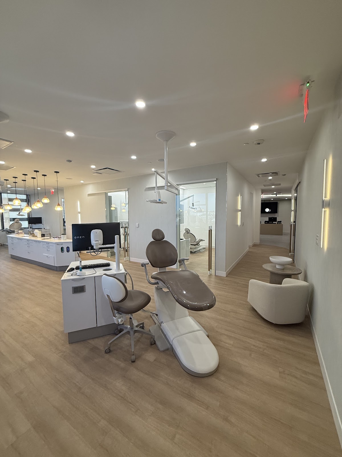 Madan Periodontics & Implant Dentistry photo 2