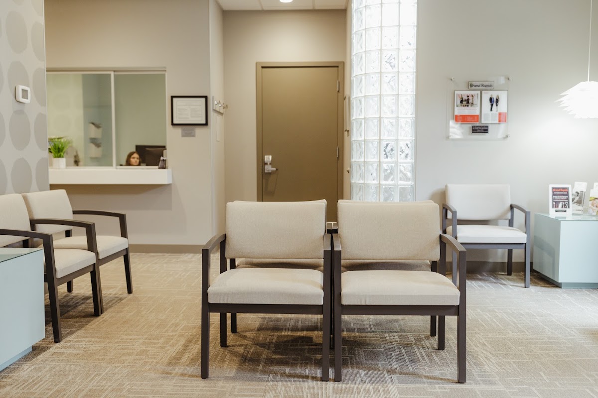 Center for Oral Surgery + Dental Implants- Rockford photo 1