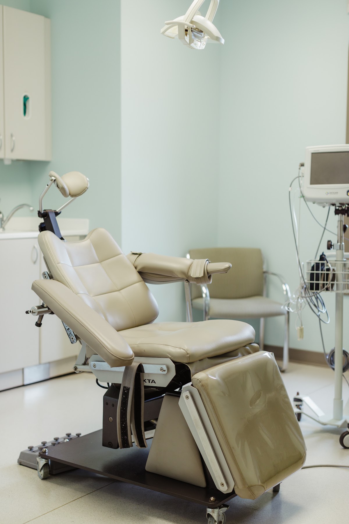 Center for Oral Surgery + Dental Implants- Rockford photo 3