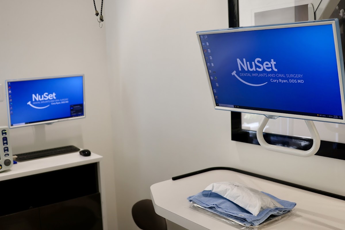 Nuset Dental Implants and Oral Surgery of Boulder photo 4